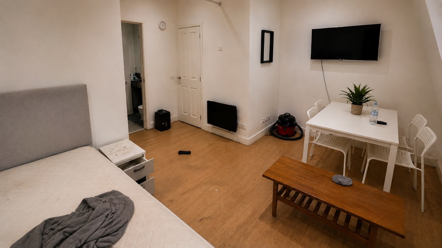 Before - End of Tenancy Bedroom